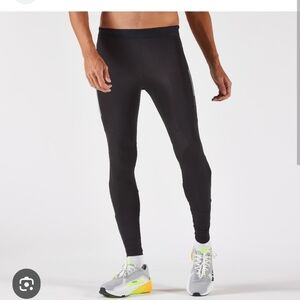 Kiprun "tight support leggings" running tights 33 X 31 Inseam